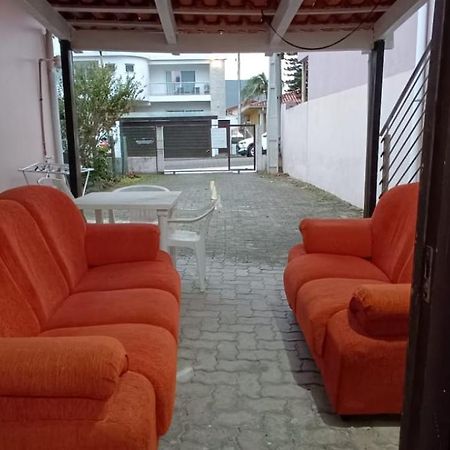 Apartamento Terreo Com Ar Condicionado E 2 Suites Bem Localizado Garopaba Exterior photo